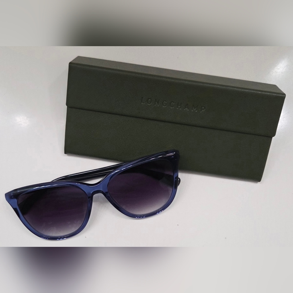 Longchamp Designer Sunglasses Blue Gradient Lenses New- W/ Collapsible Case - Picture 3 of 11